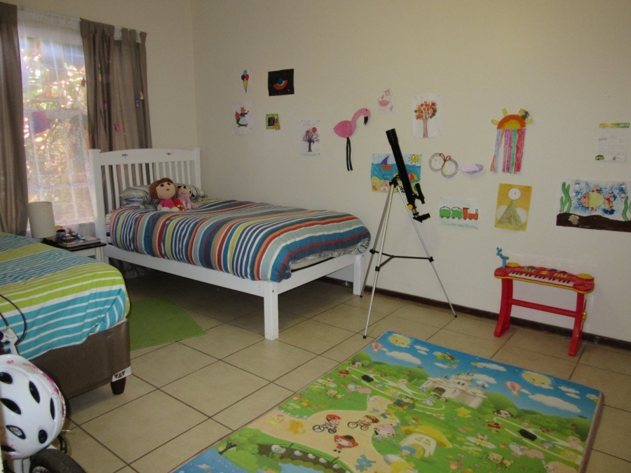 2 Bedroom Property for Sale in Langenhovenpark Free State